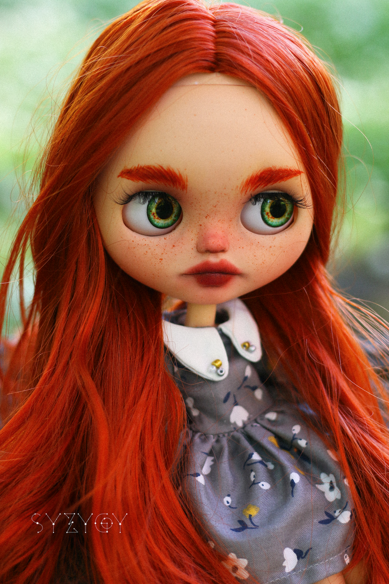 Rowan – Custom Blythe Doll – OOAK – 28 cm (3 Outfits)