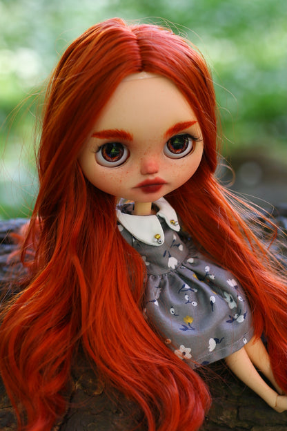 Rowan – Custom Blythe Doll – OOAK – 28 cm (3 Outfits)