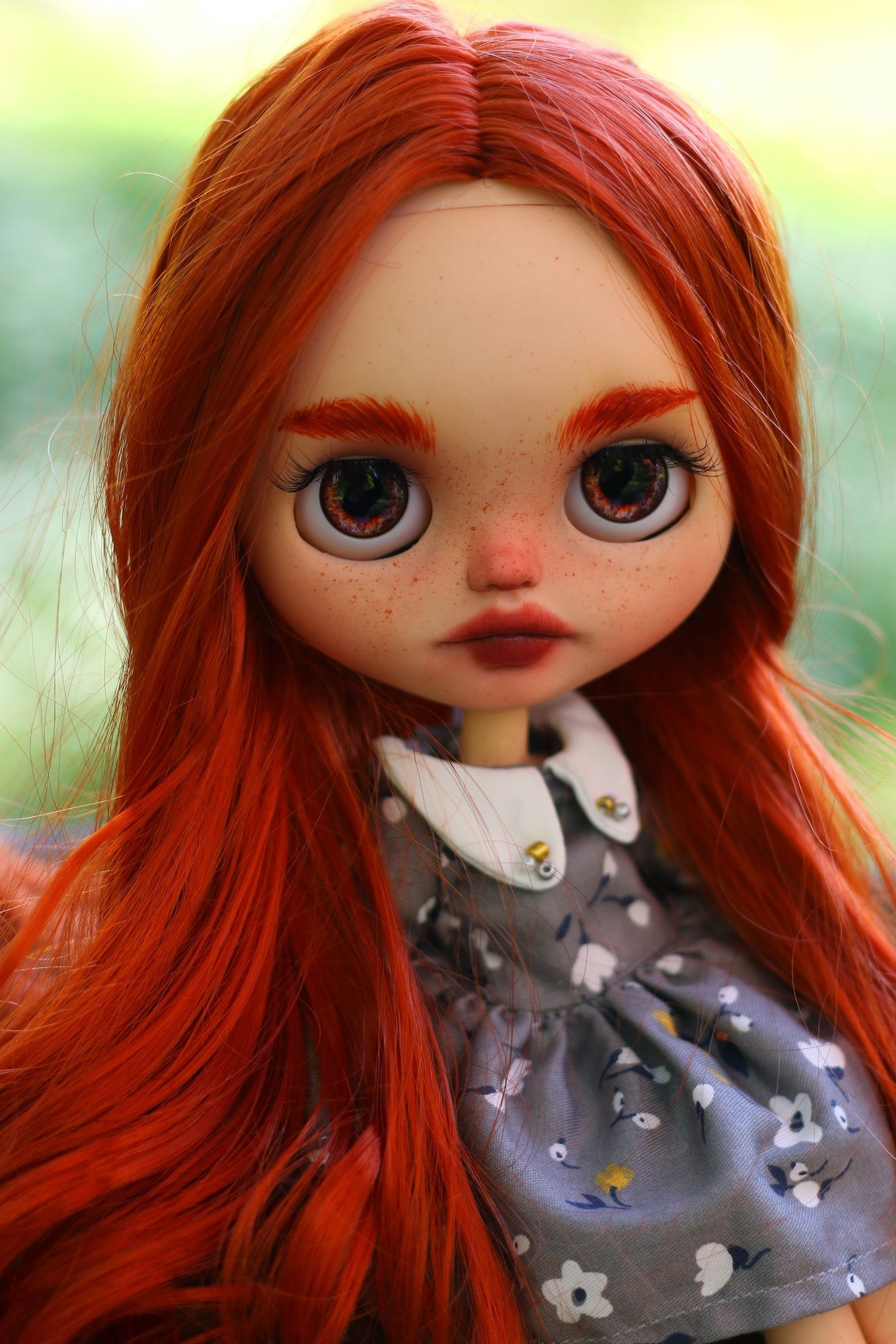 Rowan – Custom Blythe Doll – OOAK – 28 cm (3 Outfits)