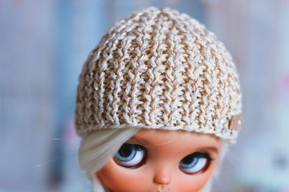 Blythe Handmade Knit Beanie – Winter Doll Hat for 1:6 Dolls