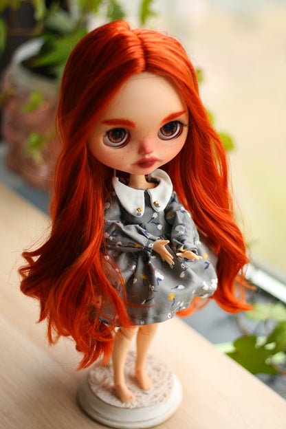 Rowan – Custom Blythe Doll – OOAK – 28 cm (3 Outfits)