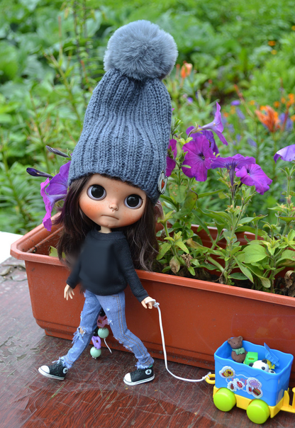 Blythe Distressed Denim Jeans – 1:6 Doll Pants